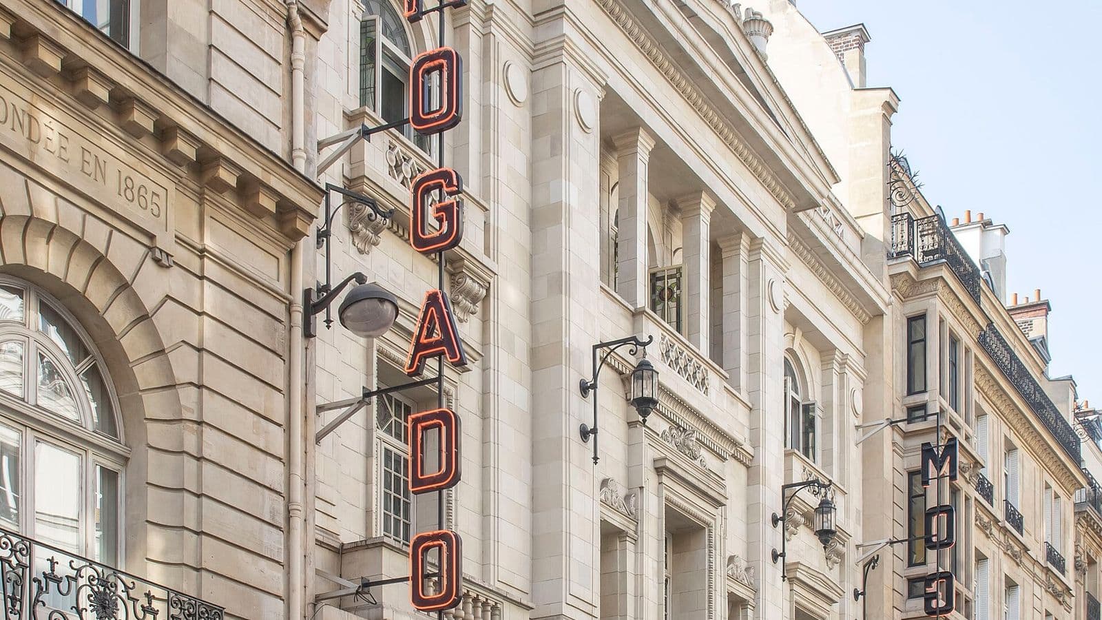 Théâtre Mogador — 1