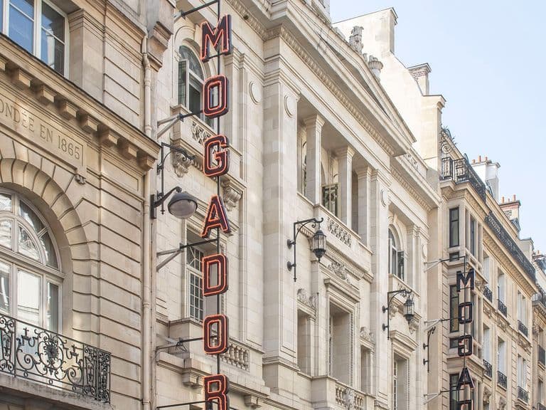 Théâtre Mogador — 1