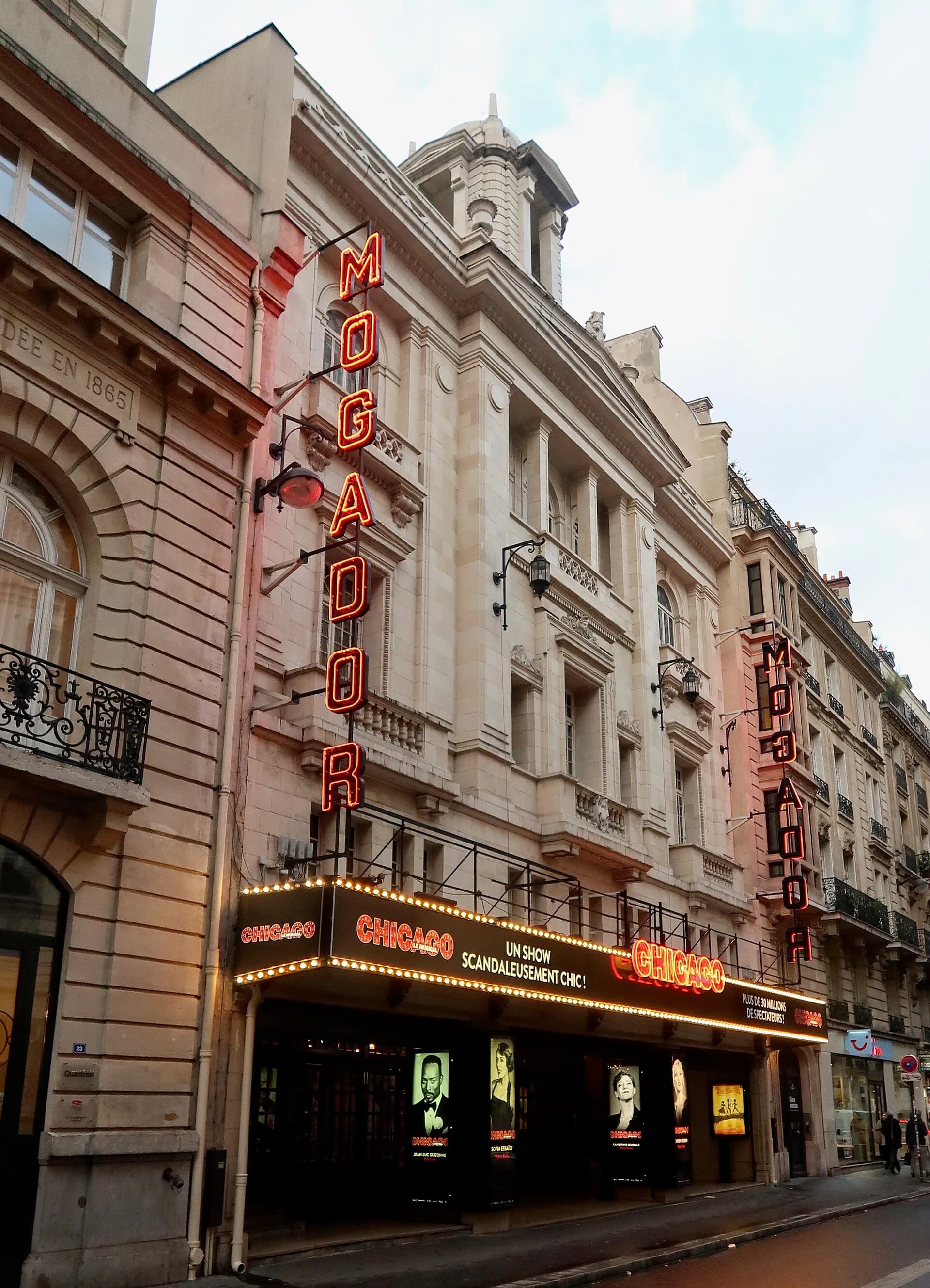 Théâtre Mogador — 3