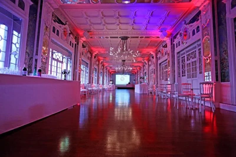 Showroom en configuration cocktail