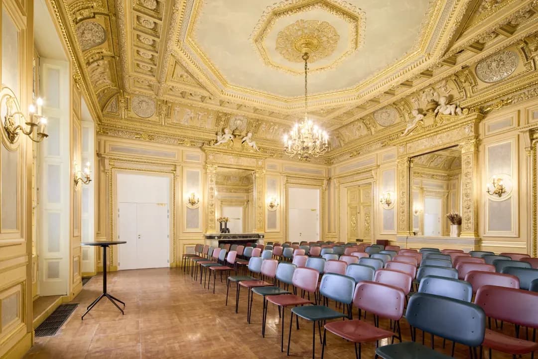 L’art de recevoir en 2026 : retour à l’intime